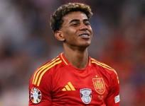 Spain enter final with comeback win over France