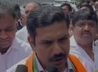 14-hour work day: CM can't take decisions unilaterally, says BJP