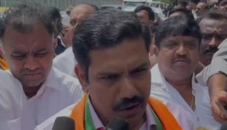14-hour work day: CM can't take decisions unilaterally, says BJP