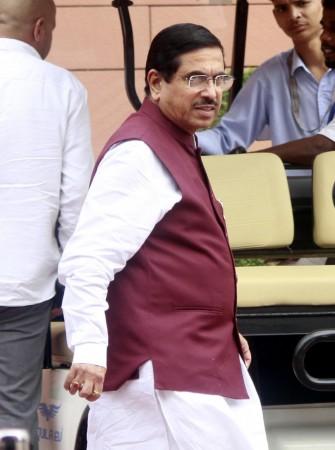 Padyatra to Mysuru will be held as planned by BJP-JD(S), assures Union Minister Joshi