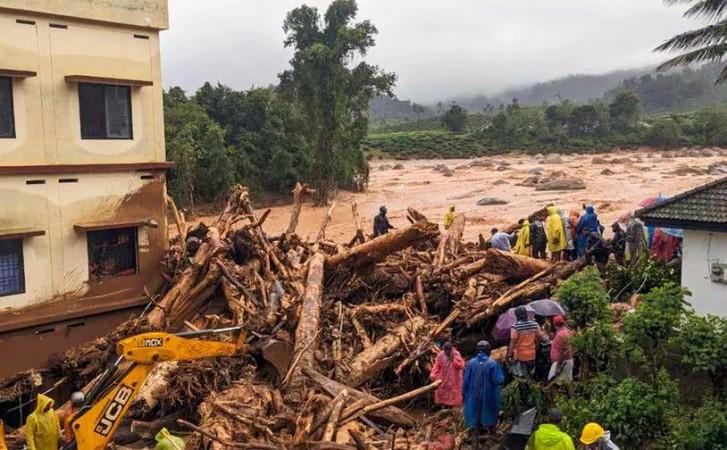 Wayanad: A rescue operation is underway following a landslide caused by continuing heavy rain in Wayanad. Wayanad landslides