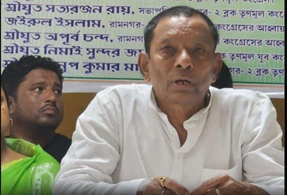 Threat to woman officer: Akhil Giri resigns from Bengal cabinet