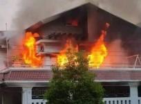 Mob sets former B'desh skipper Mashrafe Mortaza's house on fire