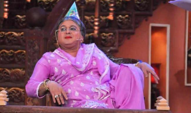 'Ashleel, naach aur nautanki': Mukesh Khanna slams comedians in Kapil Sharma for dressing up as women ; Ali Asgar defends says 'Kapil Knows audience's pulse' 'Ashleel, naach aur nautanki': Mukesh Khanna slams comedians in Kapil Sharma for dressing up as women ; Ali Asgar defends says 'Kapil Knows audience's pulse'