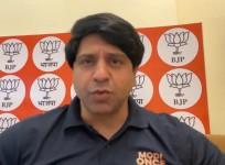 Salman Khurshid warns of B'desh-like crisis in India, BJP rips into Congress
