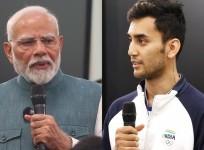 'Prakash Sir took my phone away during matches', Lakshya Sen reveals to PM Modi