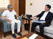 Foxconn's investments to help India become global manufacturing hub: Ashwini Vaishnaw
