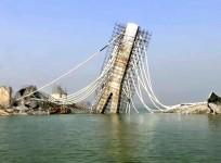 Section of Bihar's under construction Sultanganj-Aguwani Ghat bridge falls into Ganga yet again