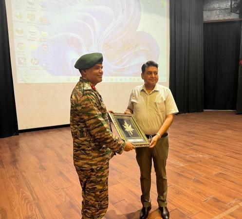 Indian Army trains J&K Police Officers in intelligence techniques Indian Army trains J&K Police Officers in intelligence techniques