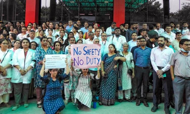 Health Ministry urges central government hospitals to boost security Health Ministry urges central government hospitals to boost security