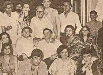 Picture of B'wood veterans partying with filmmaker & sex offender Roman Polanski goes viral