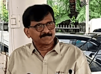 There was pressure on Badlapur police not to file sexual abuse case: Sanjay Raut