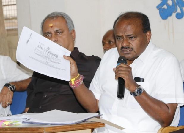 'My signature was forged', Kumaraswamy says as Lokayukta seeks prosecution sanction in mining case