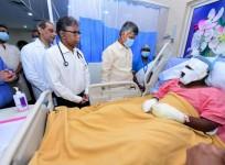 Andhra CM announces Rs 1 crore for victims of reactor blast at phrama unit