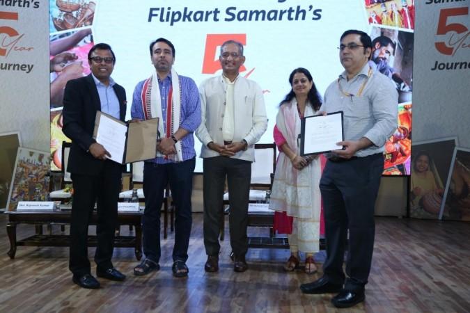 Flipkart's Supply Chain Operations Academy signed a MoU with the Ministry of Skill Development and Entrepreneurship, to upskill thousands of employable youths across India, in the presence of Rajneesh Kumar, SVP, Chief Corporate Affairs Officer, Flipkart