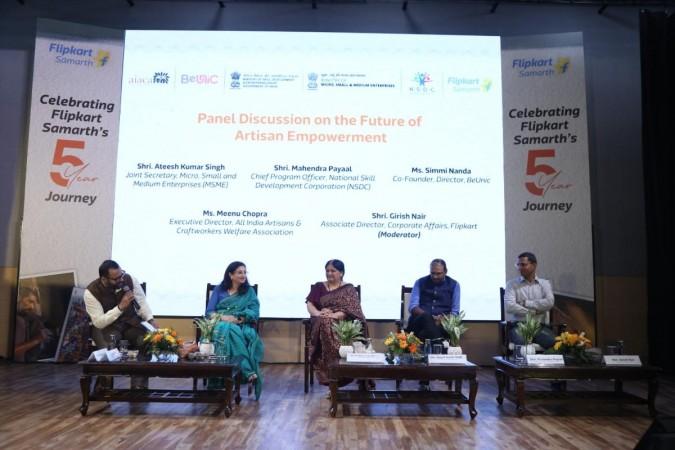 A thought-provoking panel discussion on the future of artisan empowerment featuring distinguished industry leaders such as Shri. Girish Nair, Associate Director, Corporate Affairs, Flipkart Group; Smt. Meenu Chopra, Executive Director - All India Artisans