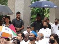 Bandh banned: MVA leaders mark silent sit-in protests in Maharashtra