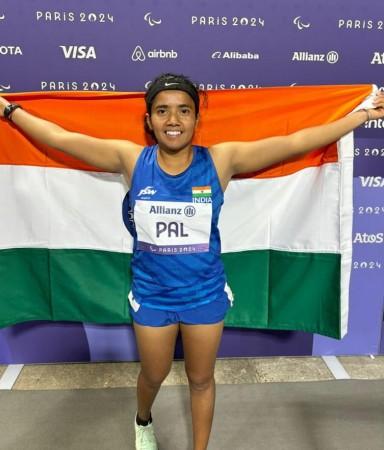 Preethi Pal scripts history in track & field with bronze in 200m T35 Preethi Pal scripts history in track & field with bronze in 200m T35