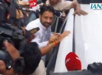 ED arrests AAP MLA Amanatullah Khan following raid at his home