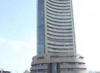 Sensex closes flat, ICICI Bank and Bajaj Finserv top gainers