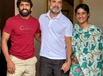 Wrestlers Vinesh, Bajrang meet Rahul amid talks of debut in Haryana polls