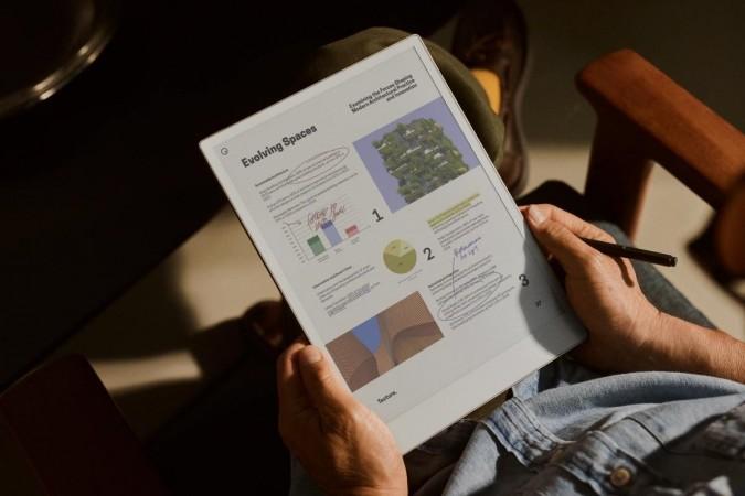 reMarkable Paper Pro gets color display with a twist and another cool feature reMarkable Paper Pro gets color display with a twist and another cool feature