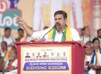 Stop speaking lightly about my father, says Yediyurappa's son Vijayendra