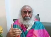 Acharya Pramod Krishnam slams Rahul Gandhi for 'Devta does not mean god' remark