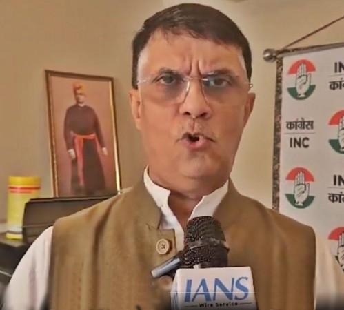 Nothing wrong in seeking religious freedom: Pawan Khera defends Rahul's remarks in US