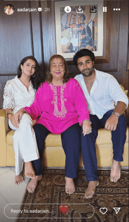 Fam jam: Kapoor family soaks in Ganpati festive fervour Fam jam: Kapoor family soaks in Ganpati festive fervou