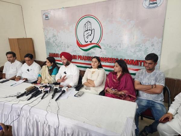 Congress Working Committee (CWC) member Gurdeep Singh Sappal addressing a press conference at Jammu Gurdeep Singh Sappal