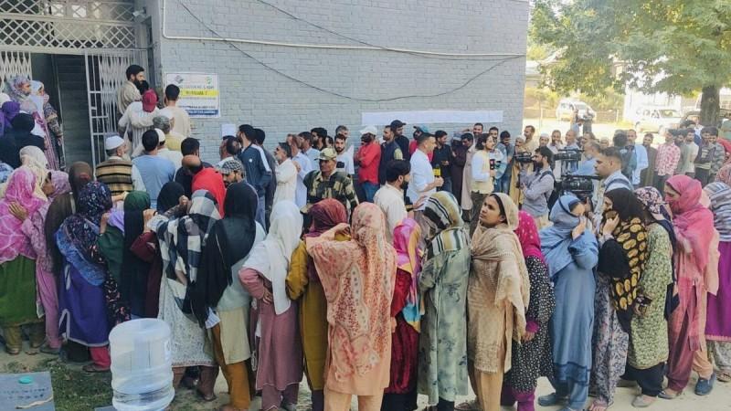 Polling in J&K