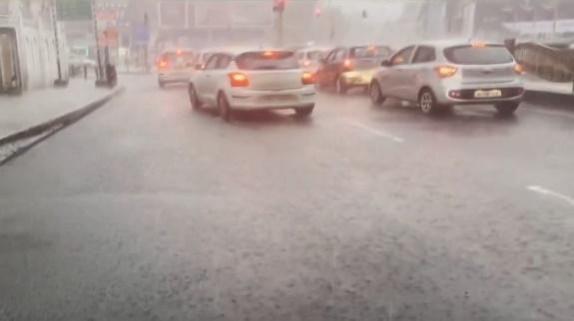 PM Modi's visit to Pune cancelled due to heavy rain PM Modi's visit to Pune cancelled due to heavy rain