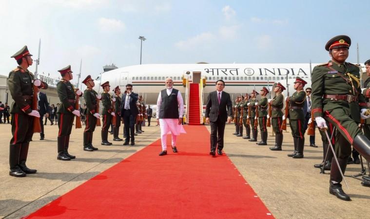 Caption : PM Modi arrives in Laos for ASEAN-India, East Asia summits (Photo: Narendra Modi@X) PM Modi arrives in Laos for ASEAN-India, East Asia summits