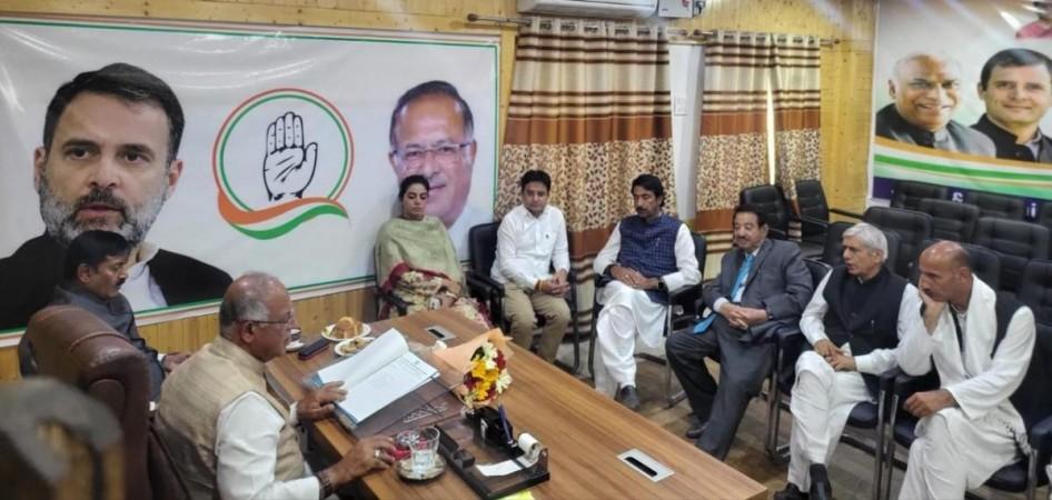 First meeting of the newly elected Congress MLAs Congress meeting