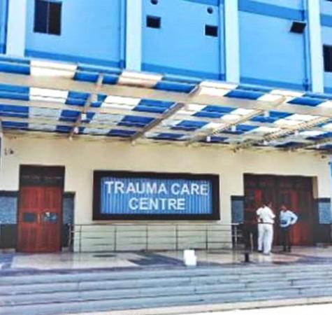Another hospital in Kolkata attacked, SSKM Hospital trauma centre vandalised A group of miscreants armed with hockey sticks and wickets vandalised the trauma care centre of state-run S.S.K.M Medical College and Hospital in South Kolkata on Sunday.