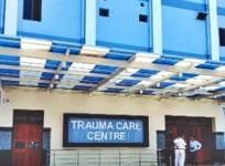 A group of miscreants armed with hockey sticks and wickets vandalised the trauma care centre of state-run S.S.K.M Medical College and Hospital in South Kolkata on Sunday.