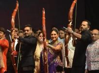 'Bebo copied Madhuri Dixit's HAHK's outfit': Fans notice as Ajay Devgn, Rohit Shetty, and Kareena Kapoor Khan perform Ravan Dahan at Lav Kush Ramlila in Delhi