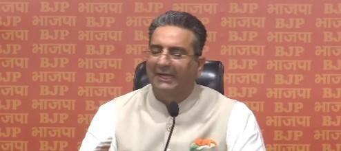 BJP raises questions on Priyanka's poll affidavit, accuses Congress of insulting Kharge and Dalits