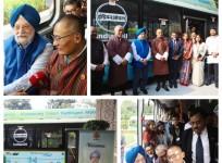 India showcased a hydrogen-fuelled bus to Bhutan's Prime Minister