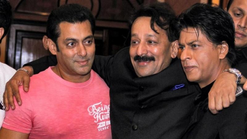 'Insensitive': SRK dances his heart out at son Aryan Khan's D'YAVOL event in Dubai; Fans say, 'he didn't post about Baba Siddiqui's demise' 'Insensitive': SRK dances his heart out at son Aryan Khan's D'YAVOL event in Dubai; Fans say, 'he didn't post about Baba Siddiqui's demise'