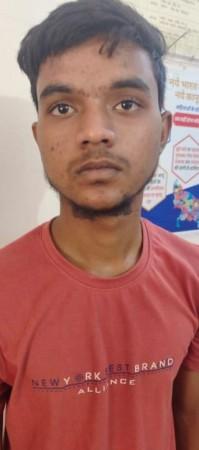 Noida court grants transit remand of accused who gave death threat to Zeeshan Siddique