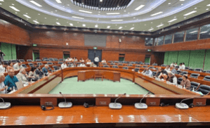 Oppn MPs meet LS Speaker, lodge protest against JPC chairman Jagdambika Pal Oppn MPs meet LS Speaker, lodge protest against JPC chairman Jagdambika Pal