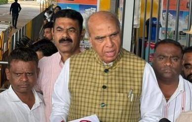 How farmers' land was converted to Waqf without K'taka govt's involvement: Jagdambika Pal