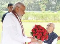 PM Modi wishes Advani on his b'day, counts him among India's 'most admired' statesmen