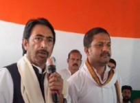 Congress leader's statement on subsidized gas cylinders to infiltrators in Jharkhand triggers massive political storm