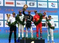 Mercedes' Maro Engle wins thrilling FIA GT World Cup in Macao