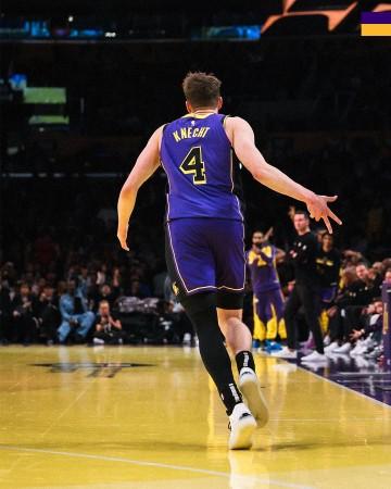NBA Cup: Knecht ties rookie single game 3-Point record in Lakers' sixth straight win NBA Cup: Knecht ties rookie single game 3-Point record in Lakers' sixth straight win