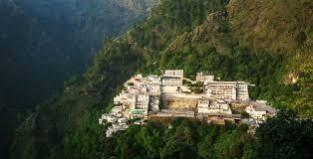 Ban on liquor, non-vegetarian food imposed around Vaishno Devi Shrine Vaishno Devi shrine, a hugely popular pilgrim spot for Hindu devotees is visited by close to 1 crore pilgrims every year