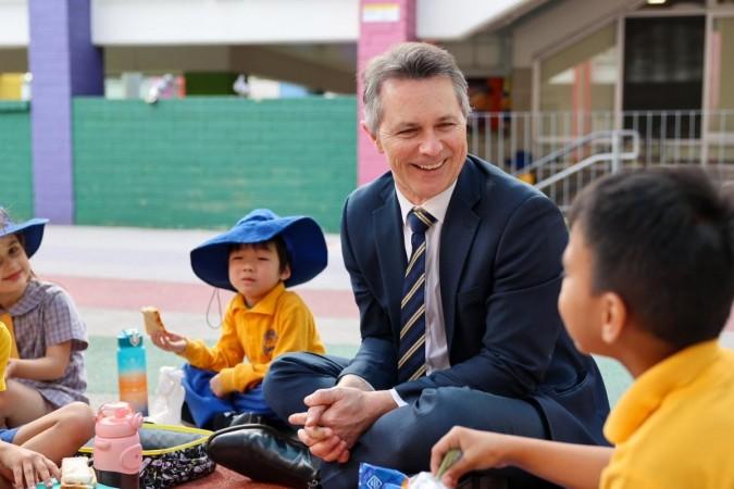 Australian govt orders national review into school bullying Australian govt orders national review into school bullying